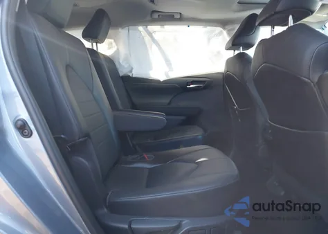 2021 Toyota Highlander Xle from USA, damaged, VIN 5TDGZRBH2MS098706